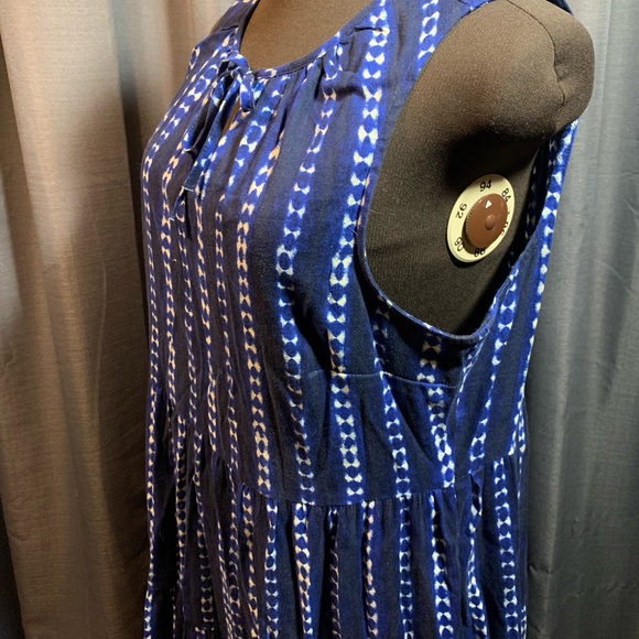 Old Navy ladies medium maxi sundress - Picture 2 of 3